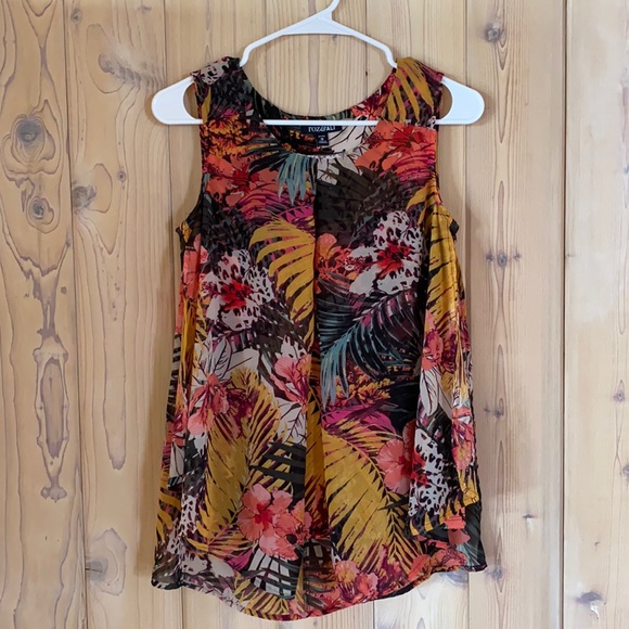 Roz & Ali Tops - Roz & Ali Floral Overlay Tank• Petite M